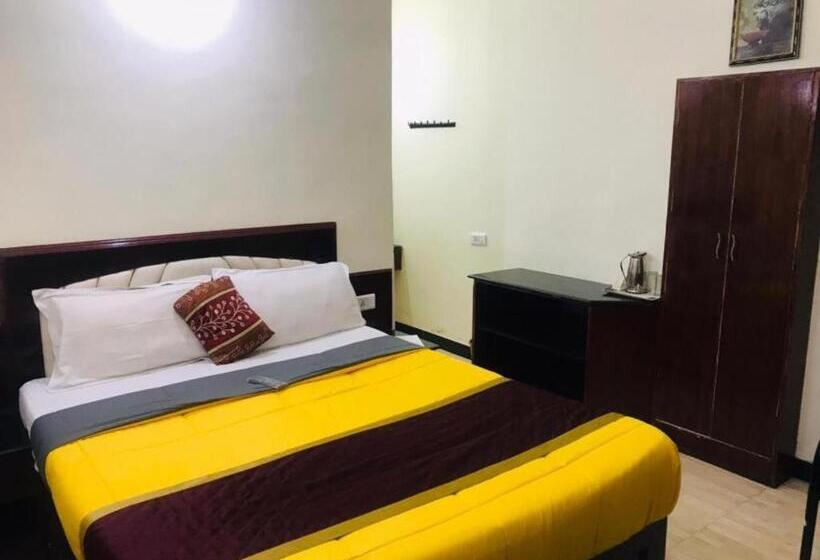 Pensjonat Mystique Inn Ooty