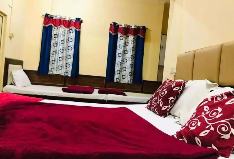 ペンション Mystique Inn Ooty