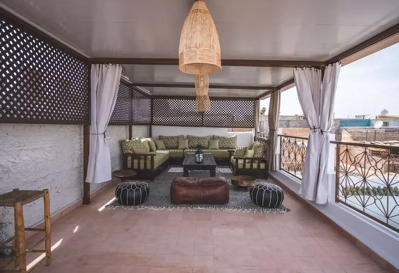 Riad Villa Berna Under Swiss Management