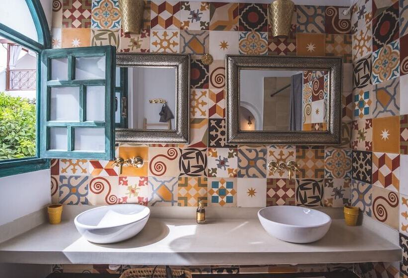 Riad Villa Berna Under Swiss Management