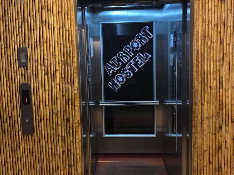 Alajuela Backpackers Airport Hostel