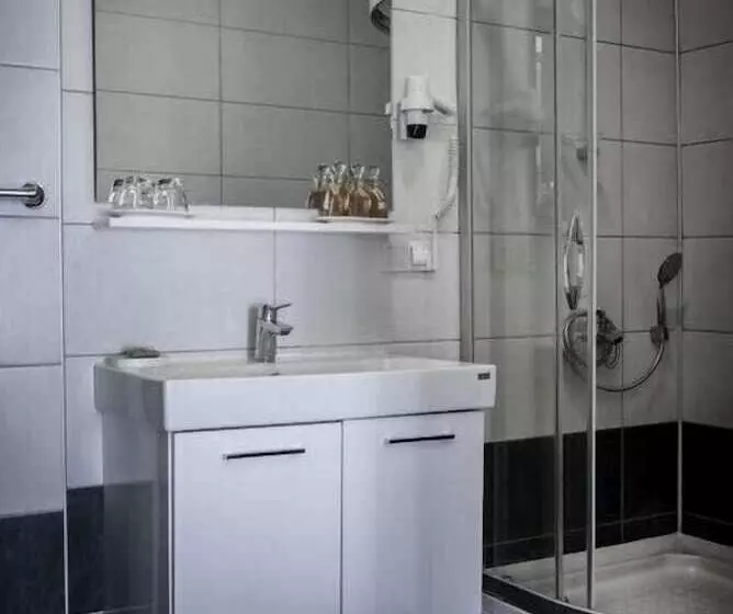 Отель Artemis Selcuk Suites