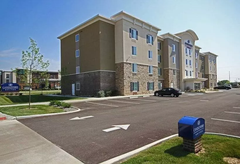 ホテル Candlewood Suites Columbus   Grove City, An Ihg