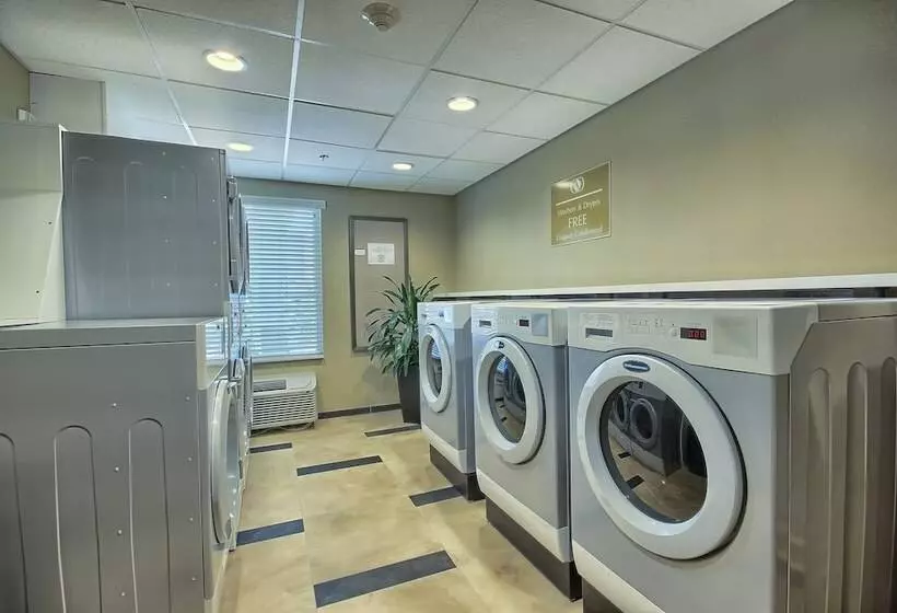 ホテル Candlewood Suites Columbus   Grove City, An Ihg