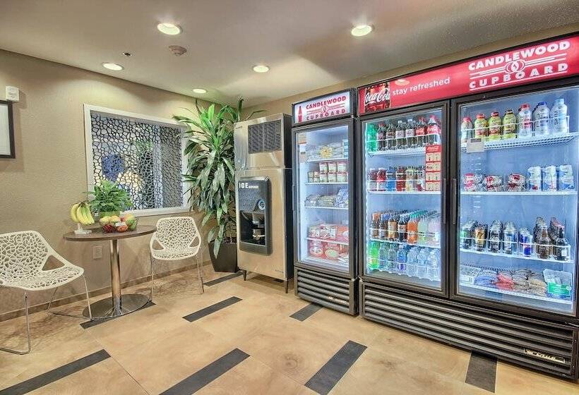 Отель Candlewood Suites Columbus   Grove City, An Ihg