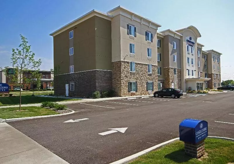 ホテル Candlewood Suites Columbus   Grove City, An Ihg