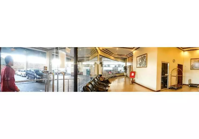 ホテル Crowne Garden