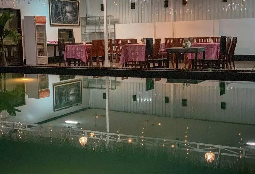 هتل Damnak Riverside Villa