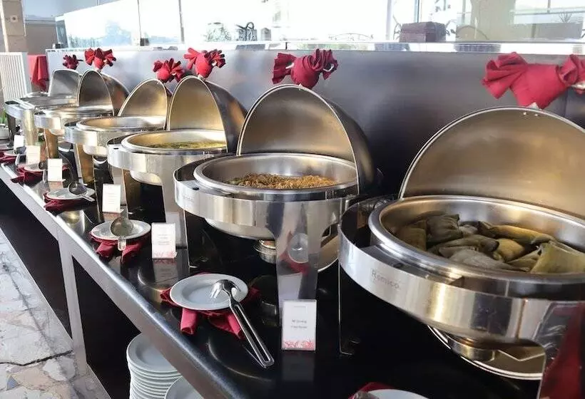 酒店 Grand Victoria