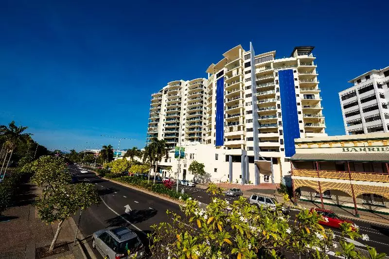 בית מלון כפרי Jack & Newell Holiday Apartments