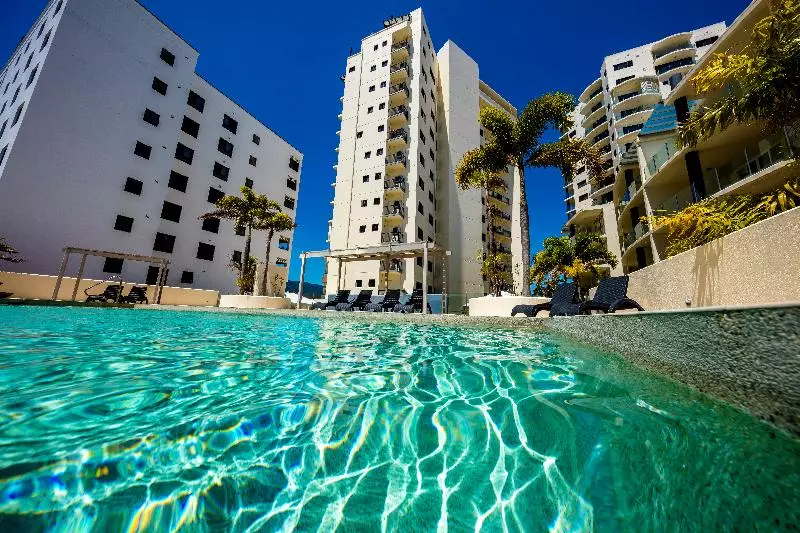 בית מלון כפרי Jack & Newell Holiday Apartments