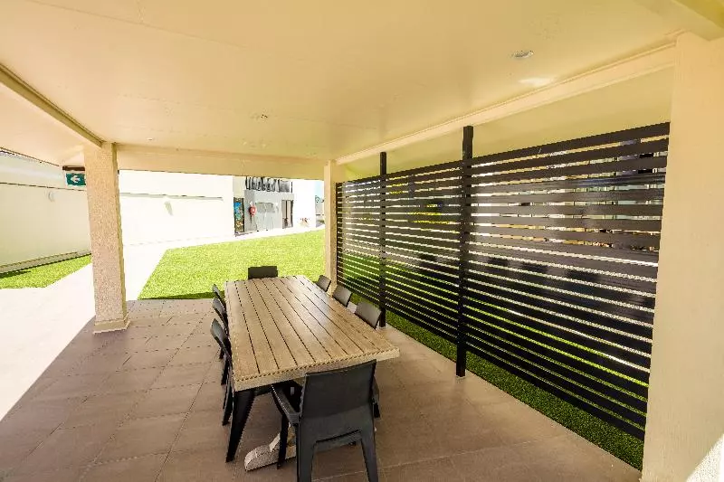 בית מלון כפרי Jack & Newell Holiday Apartments