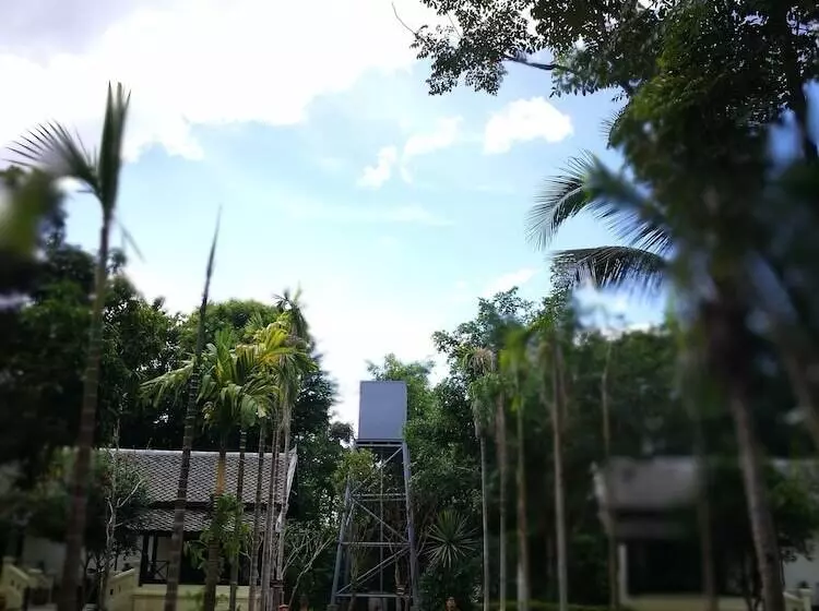 هتل Luangprabang Chanon
