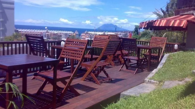 Hotel Minahasa