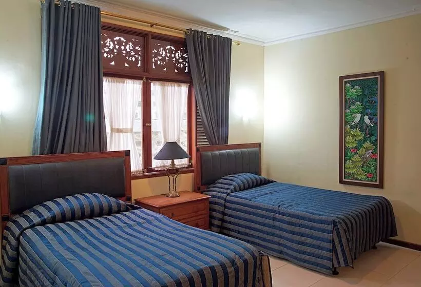 فندق Resort Prima Sangkanhurip