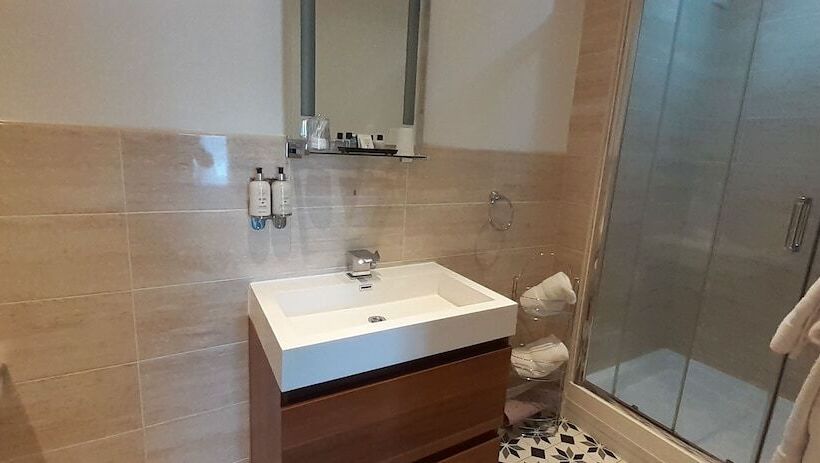 هتل The Briarfields