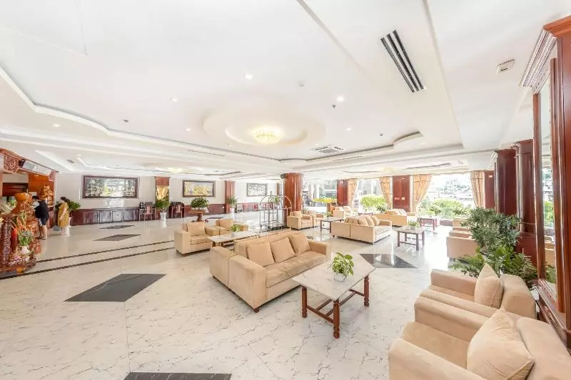 هتل Van Phat Riverside