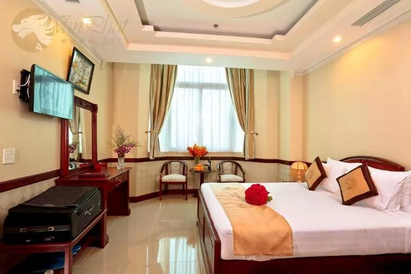 هتل Van Phat Riverside