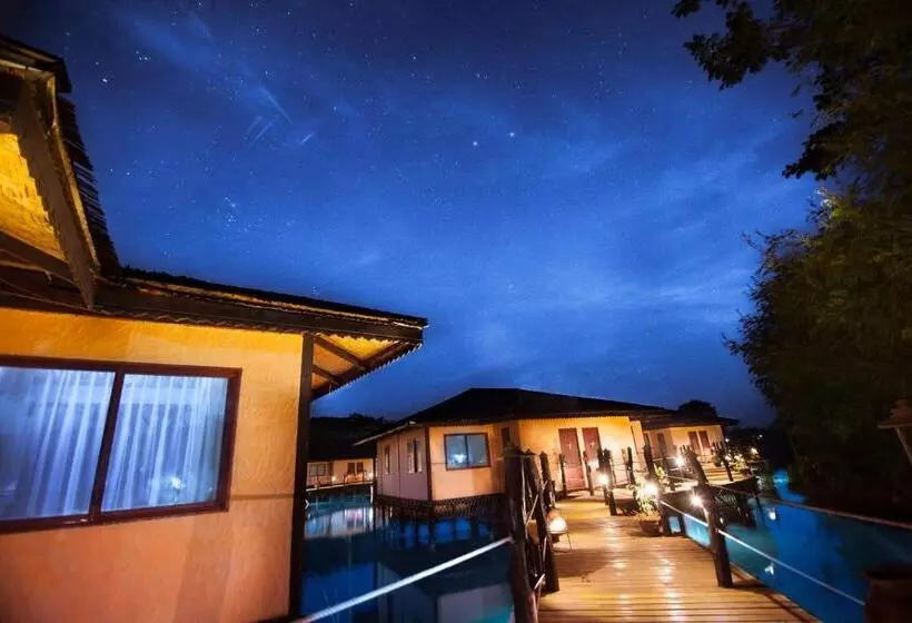 هتل Viewpoint Ecolodge