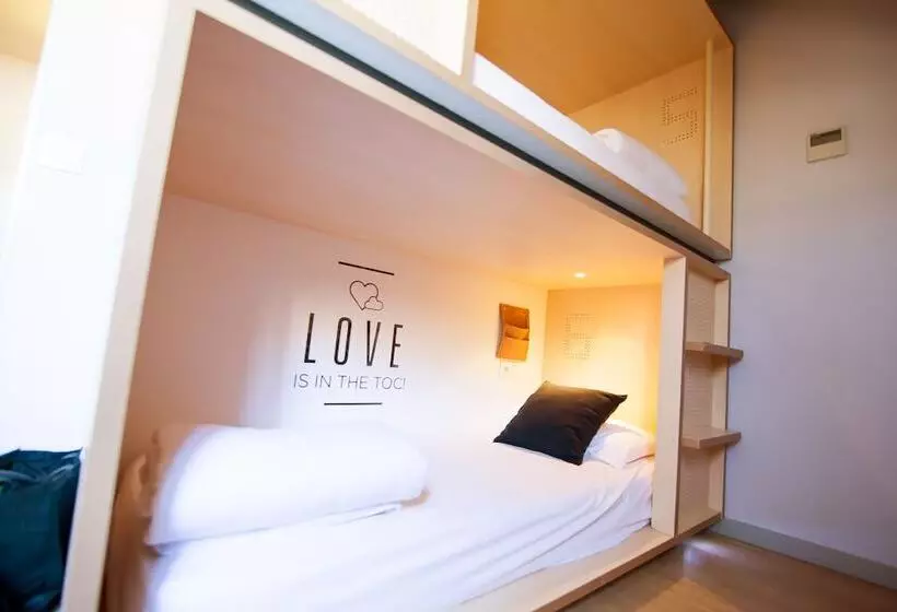 Toc Hostel Madrid