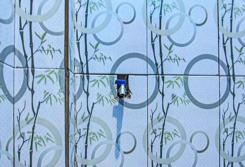 Hotelli Spot On 91811 Rumah Inap Bunda Nurhayati