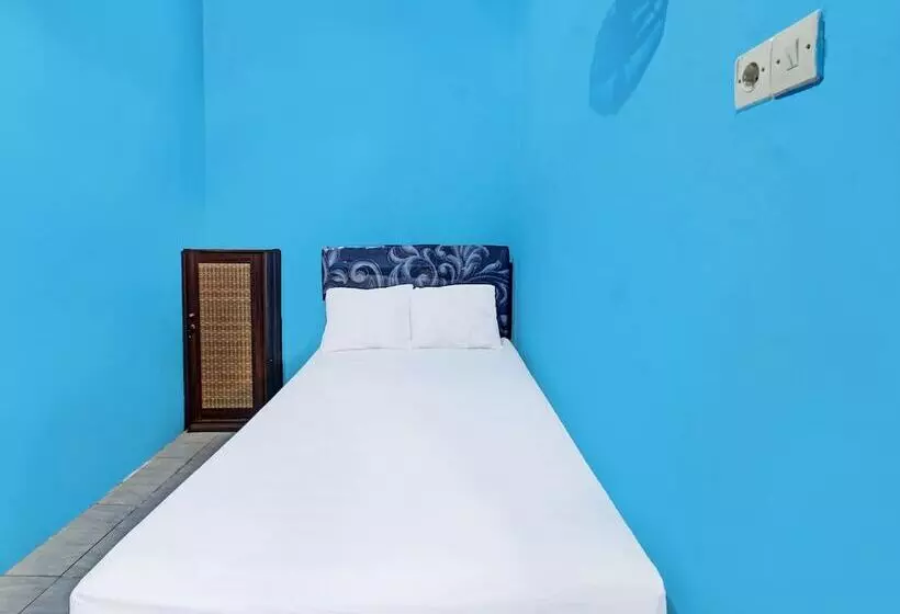 Hotelli Spot On 91811 Rumah Inap Bunda Nurhayati