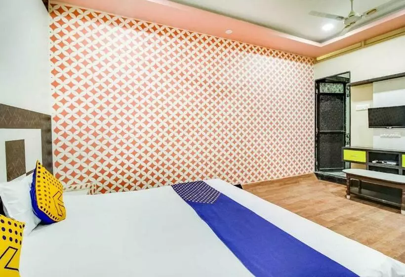 هتل Spot On 93275 Menaria Guest House