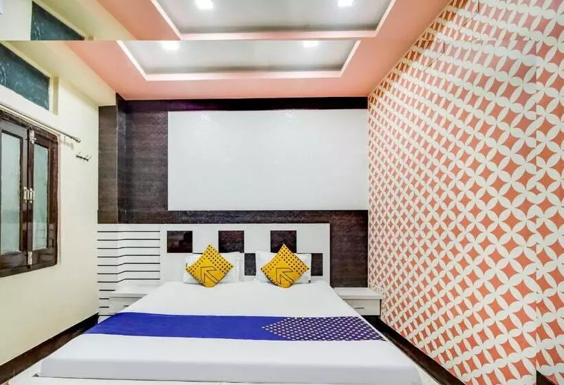 هتل Spot On 93275 Menaria Guest House