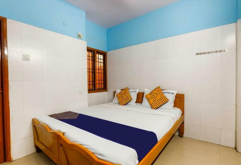 Hotelli Spot On Grand Residency Near Marina Beach