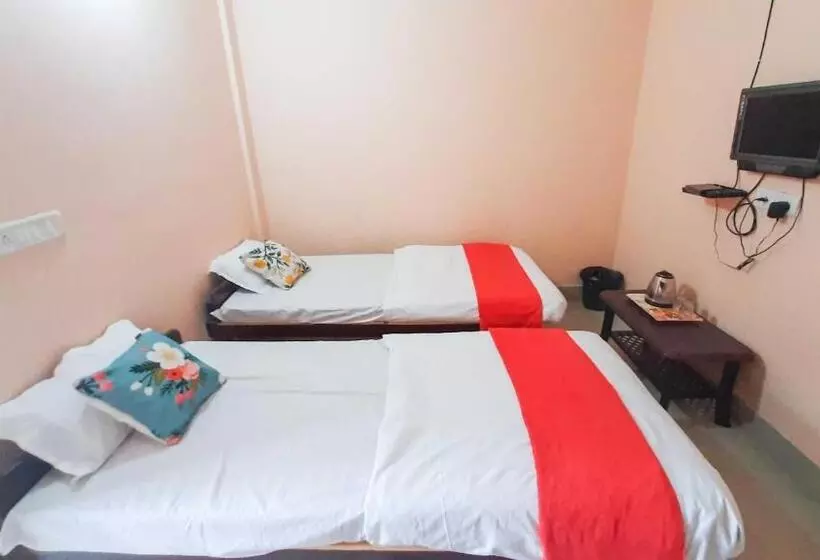هتل Spot On Maddy S Guest House