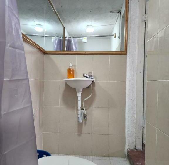 هاستل Hostal Sublime