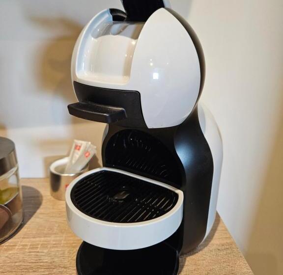 민박 Au Nid Des Champs, Agréable Chambre D Hôtes, Proche De Chartres