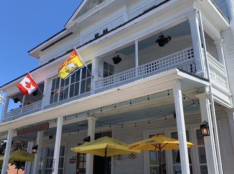 هتل Kennedy House