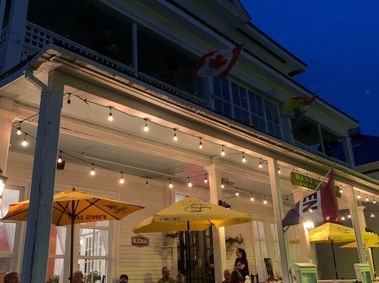 هتل Kennedy House