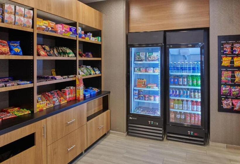 ホテル Springhill Suites By Marriott Detroit Dearborn