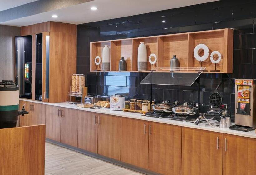 ホテル Springhill Suites By Marriott Detroit Dearborn