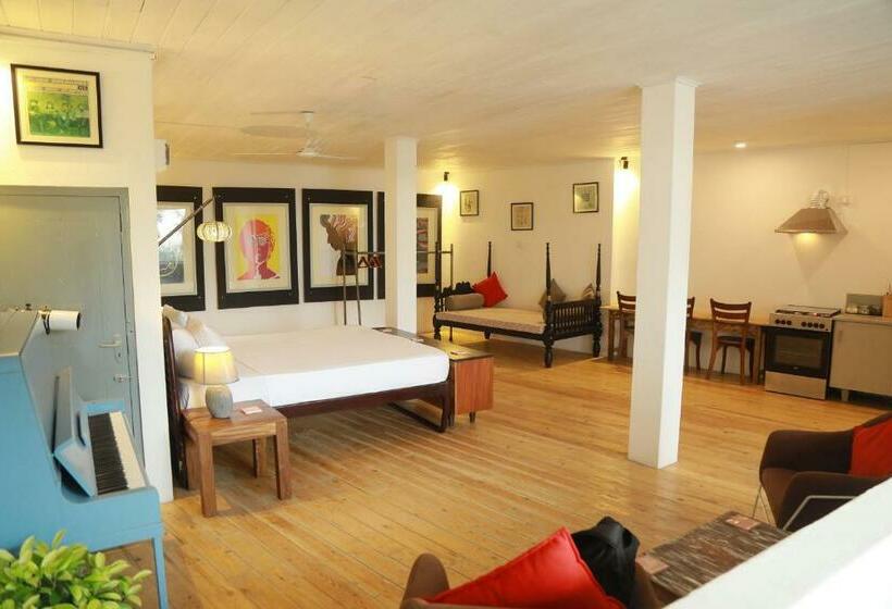 فندق The Shack Beach