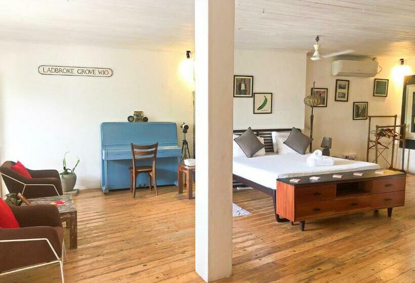 فندق The Shack Beach