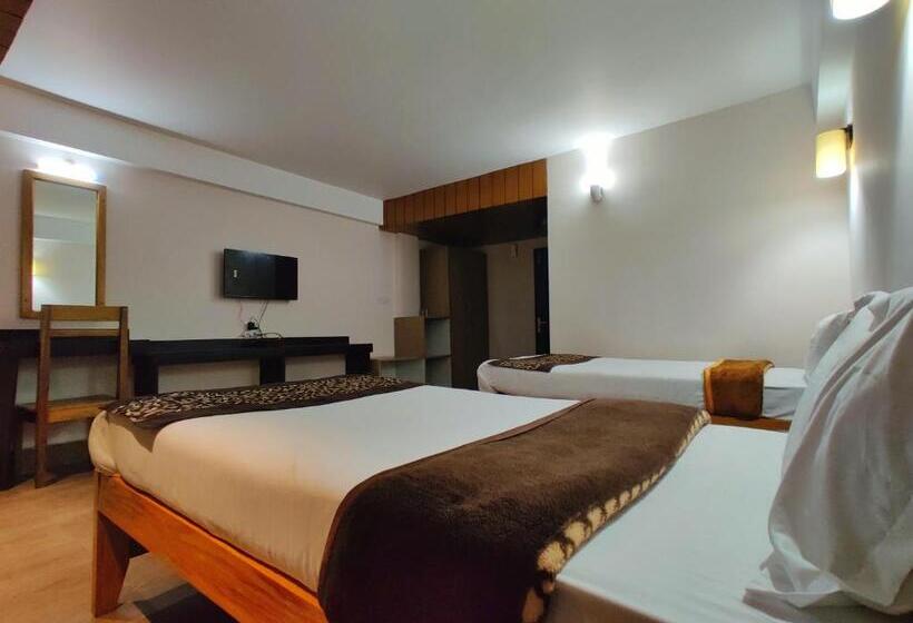 בית מלון כפרי Vajra