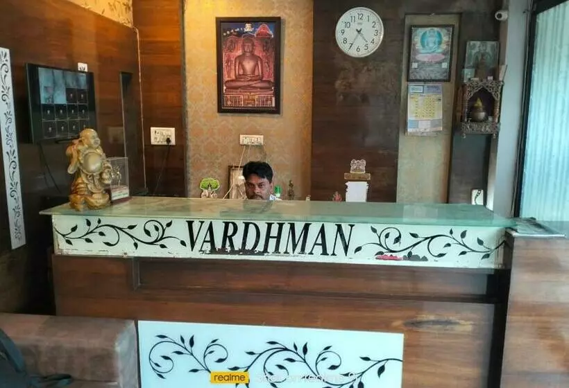 Hotelli Vardhman By Wb Inn