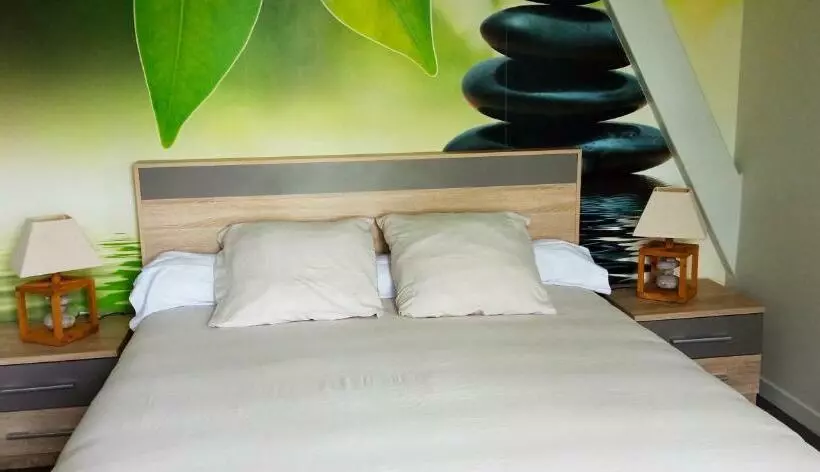 Majatalo Au Nid Douillet De La Ferme Chauvet