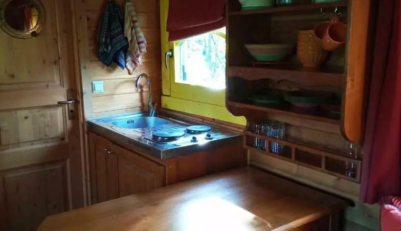 Majatalo Au Nid Douillet De La Ferme Chauvet