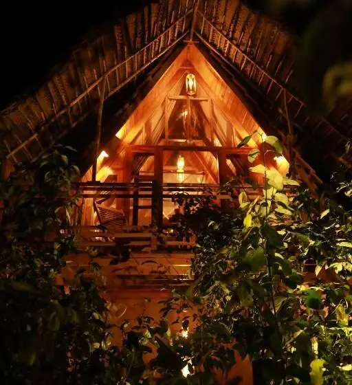 تختخواب و صبحانه Cinnamon Paradise Nest Room