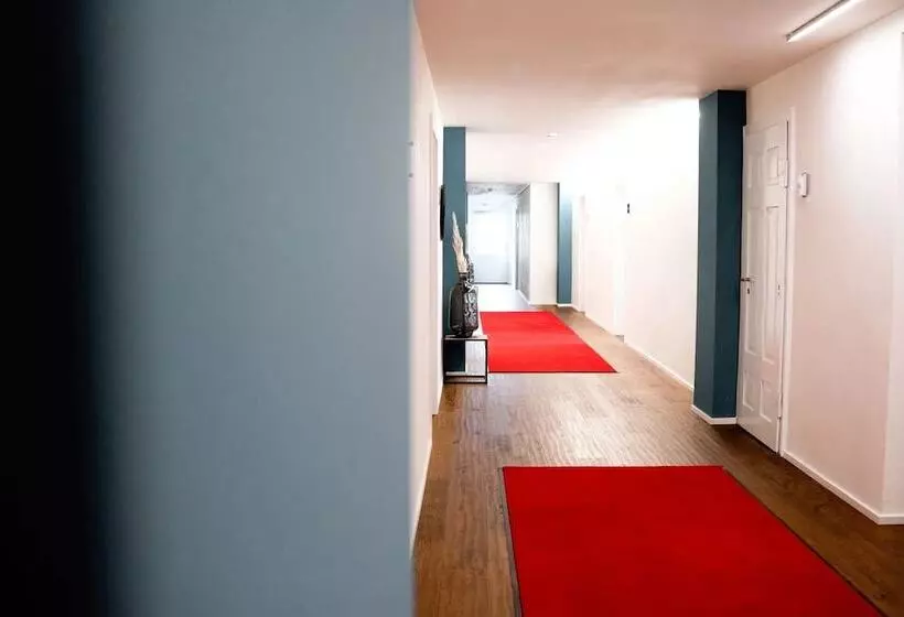 Reos Hotel Wangen