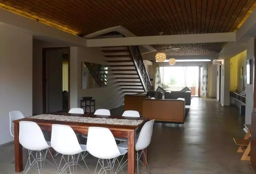 Aamiaismajoitus (B&B) Villa Malpe