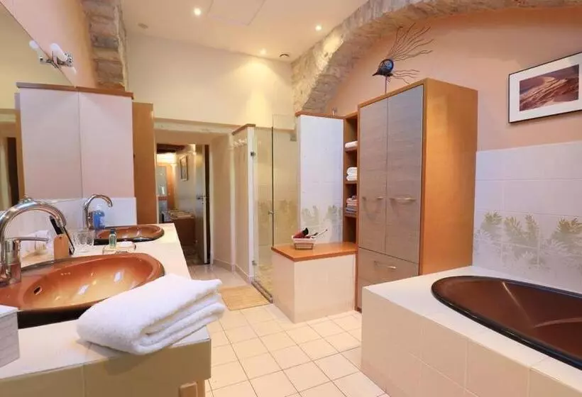 Aamiaismajoitus (B&B) Le Clair De Lune