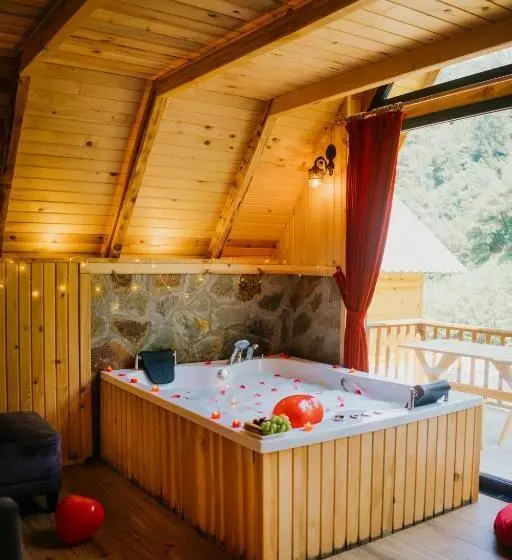 تختخواب و صبحانه Serinle Bungalow