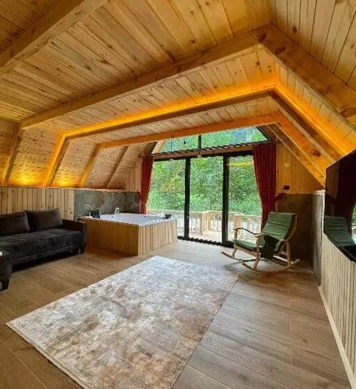 تختخواب و صبحانه Serinle Bungalow