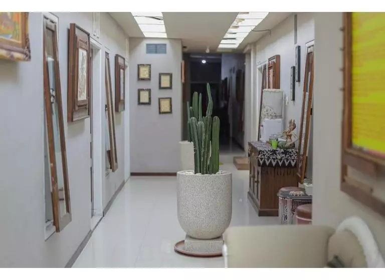 Hotelli Reddoorz Syariah At House Of Melati Kepanjen