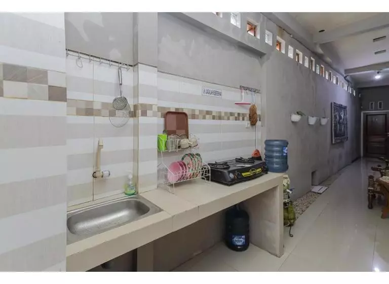 Hotelli Reddoorz Syariah At House Of Melati Kepanjen